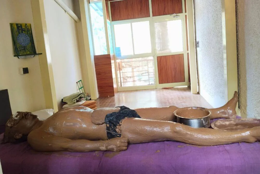 Mudpack stomach session